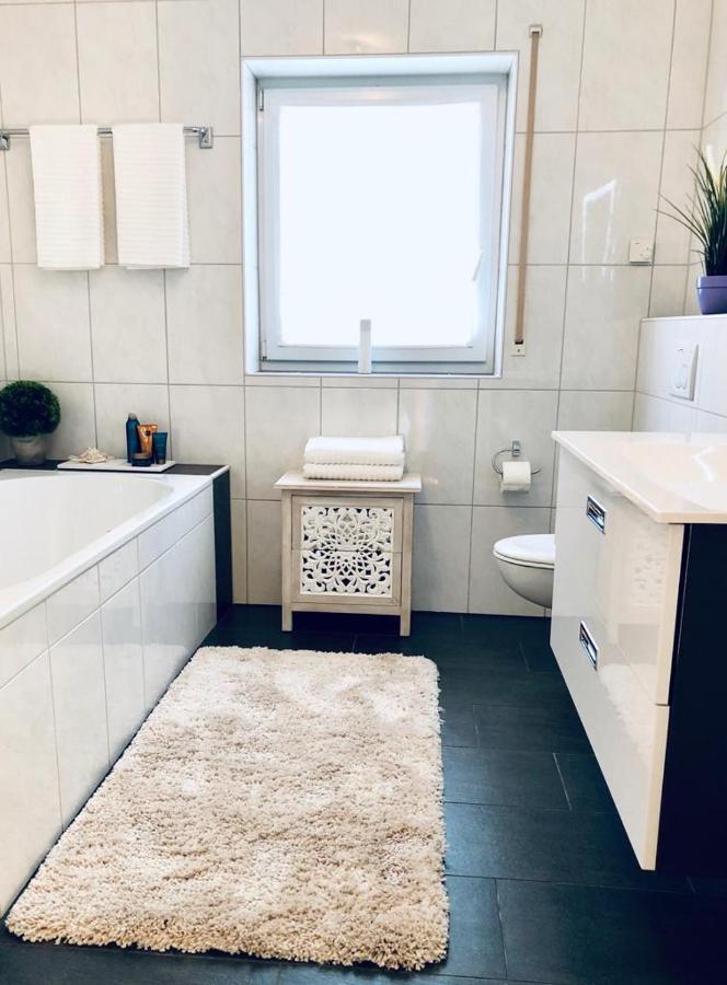 Baden Airpark Family Apartment Hügelsheim Екстериор снимка
